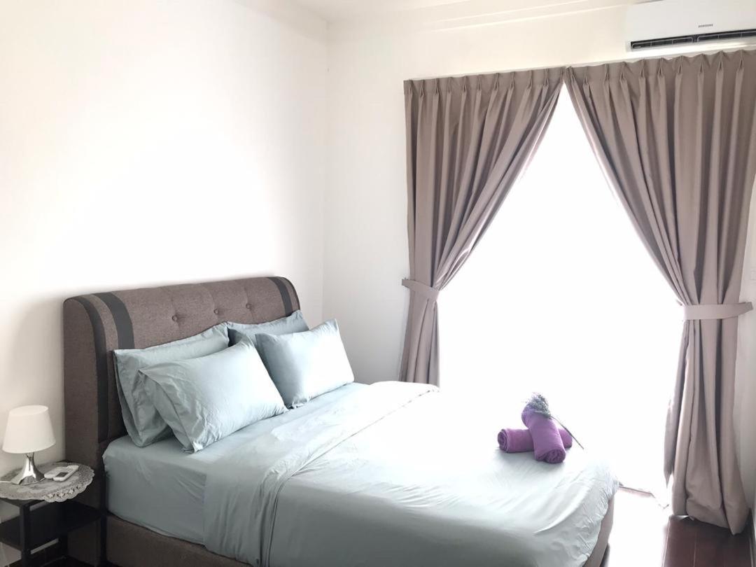 Jb City Ciq-R&F Shopping Mall Apartment Johor Bahru Exterior photo