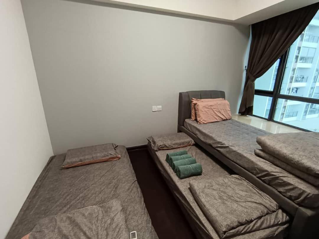 Jb City Ciq-R&F Shopping Mall Apartment Johor Bahru Exterior photo